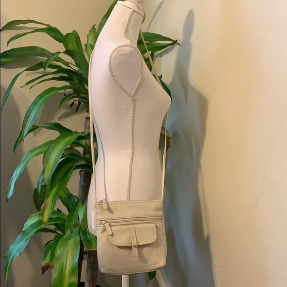 Stone Mountain Crossbody Cargo bag - Picture 1 of 4